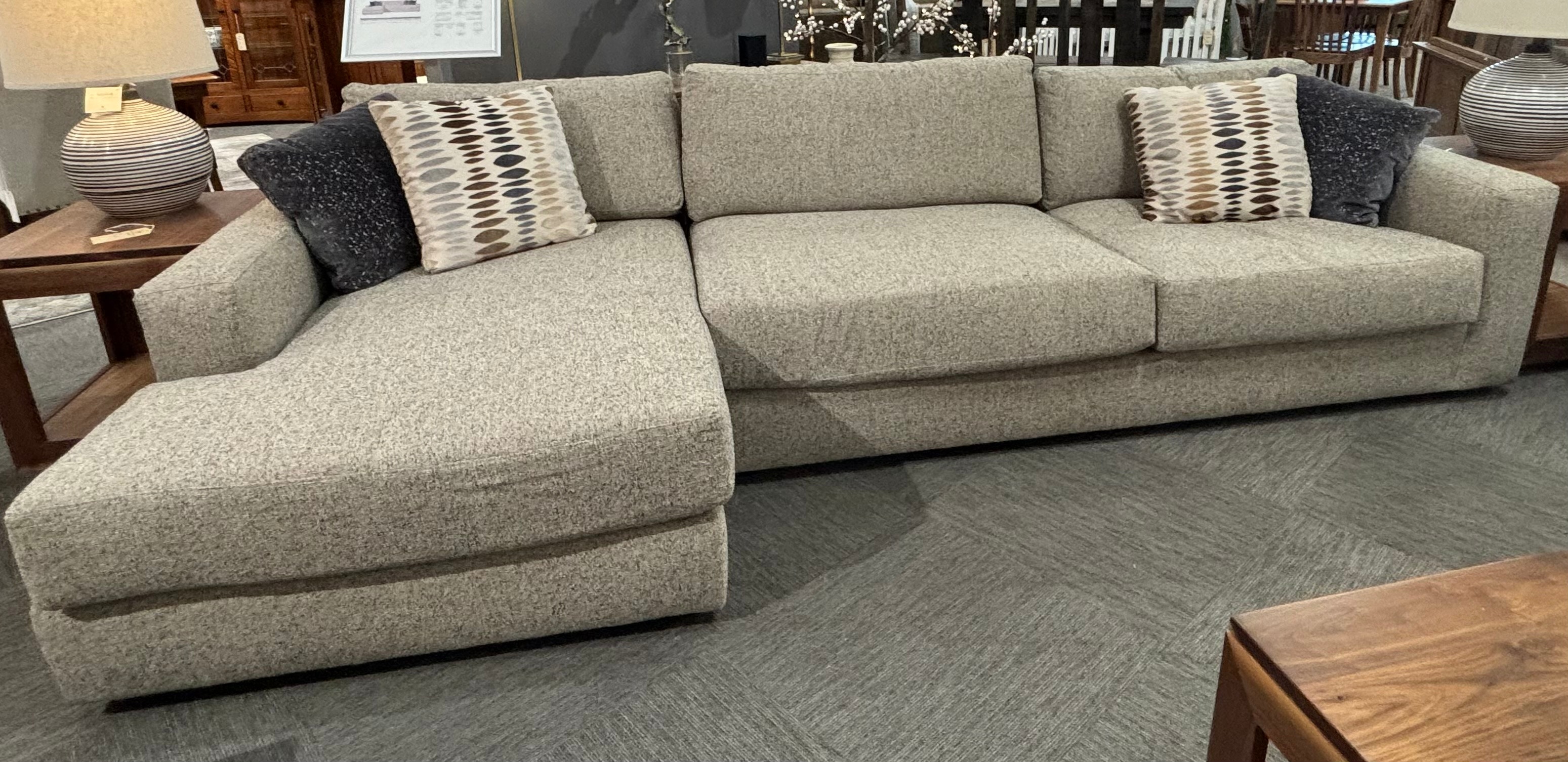 Hickory Home Salem RA Loveseat Chaise Sectional Clearance 4639 Salem RA Loveseat Chaise